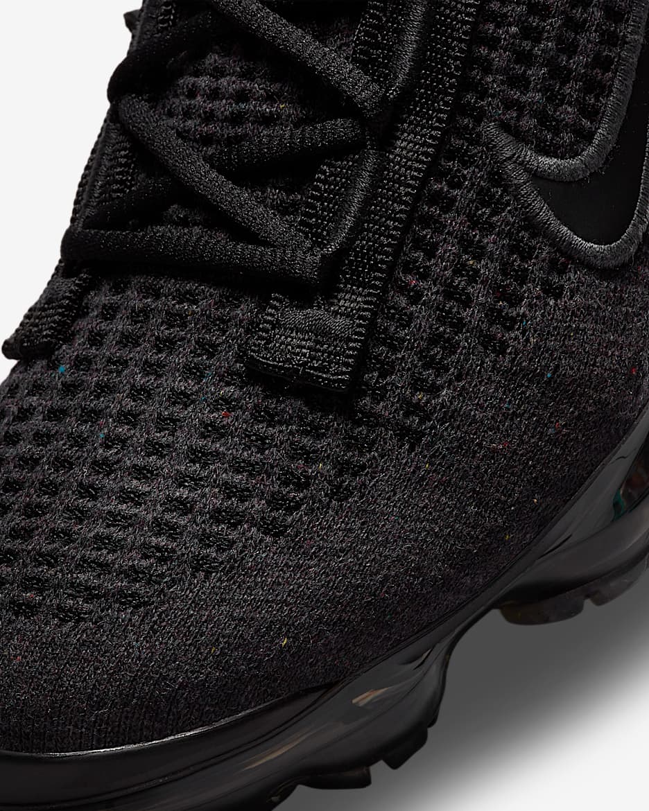 Grade school black vapormax hotsell